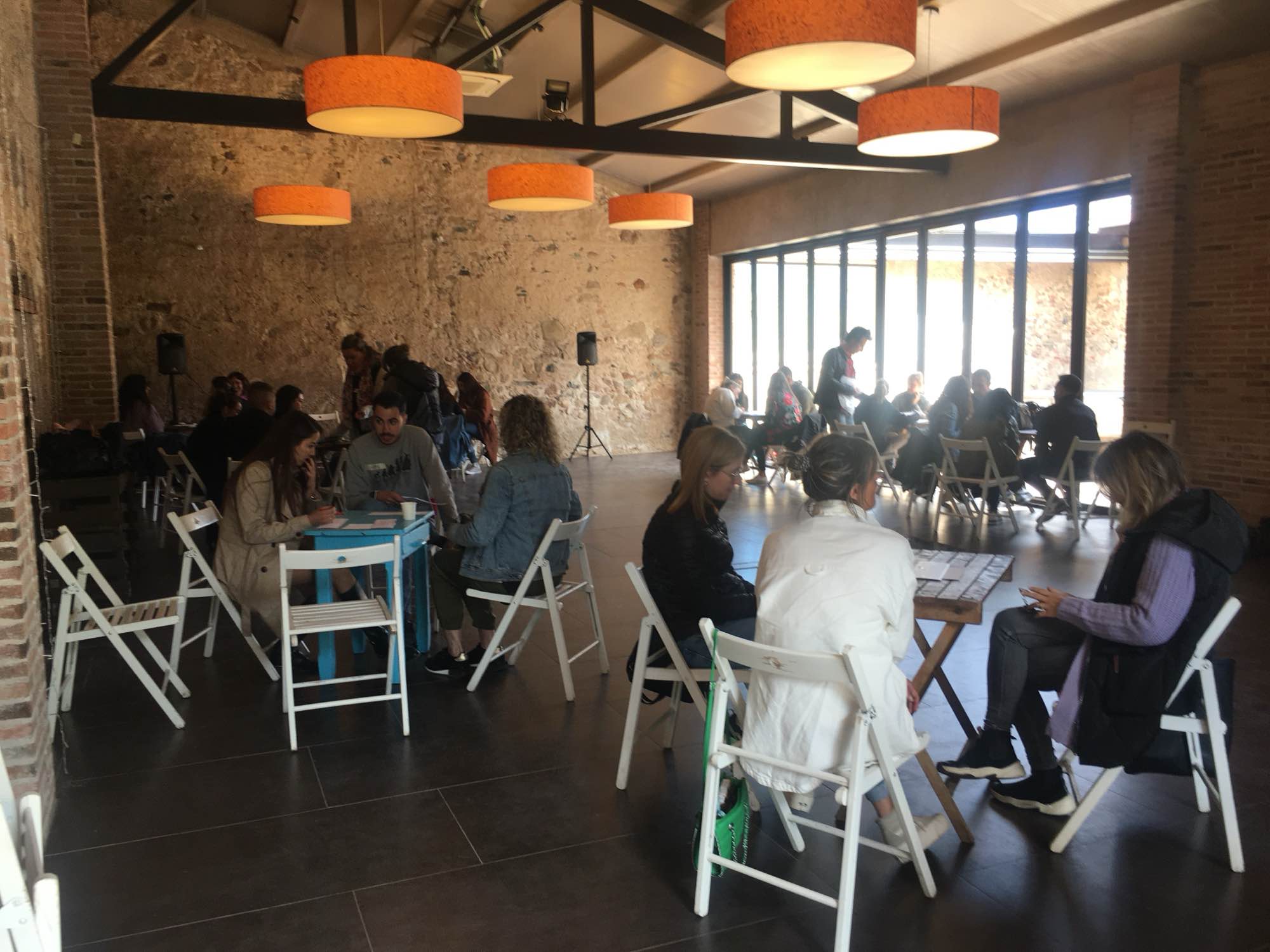 Participantes en una sesión de co-creación del MWC Social Lab
